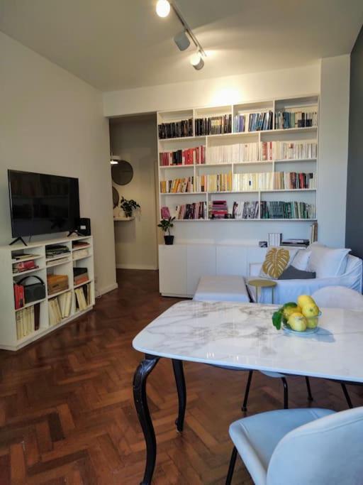 Clasico Y Moderno Departamento En El Corazon De Buenos Aires Leilighet Eksteriør bilde